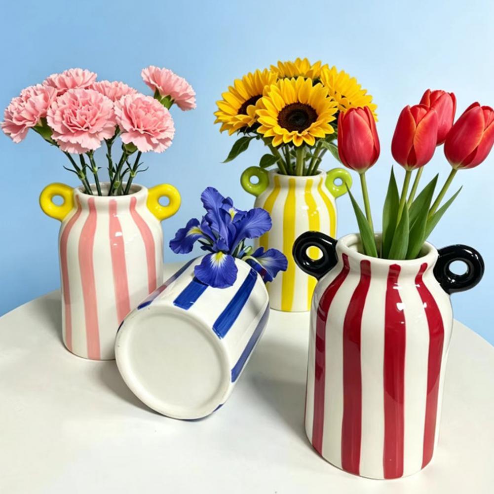 セラミック製のストライプ柄の花瓶、両手ハンドル付き、手描きの - Pampas Grass Decor のレビューと価格